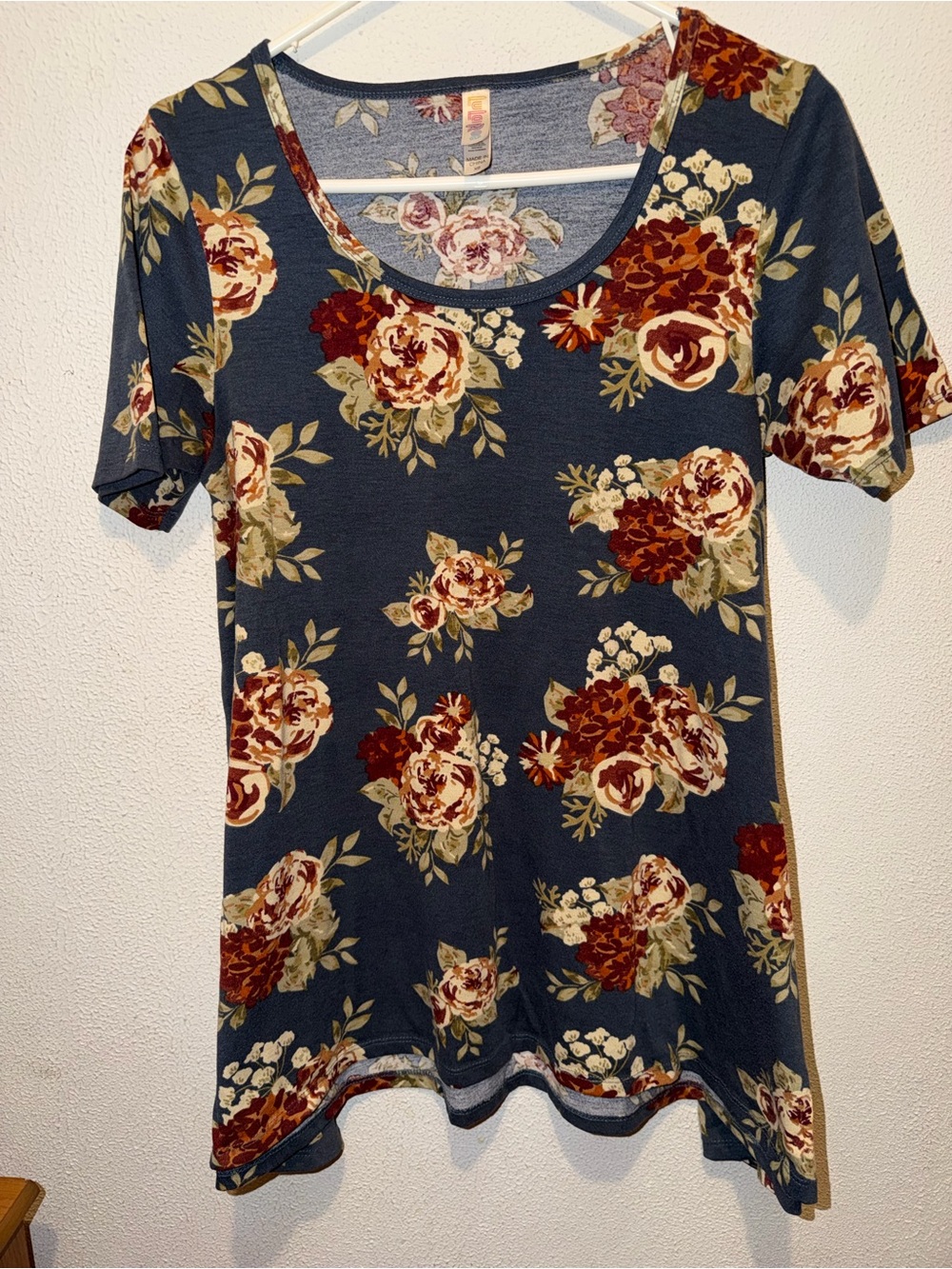 LuLaRoe Navy Floral Scoop Neck Short Sleeve Tee
